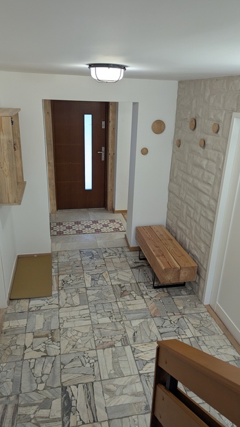 PXL_20241223_085557103
